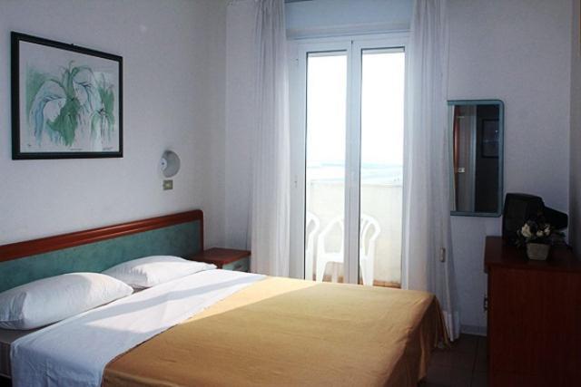 Hotel Bellavista-Olympic 리미니 객실 사진